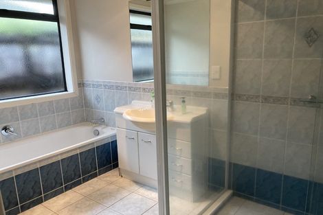 Photo of property in 85 Redcastle Drive, East Tamaki, Auckland, 2013