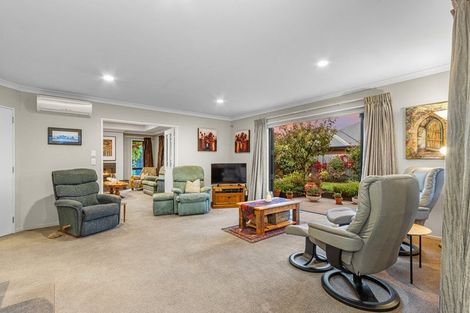 Photo of property in 10 Mokihi Gardens, Hillmorton, Christchurch, 8024