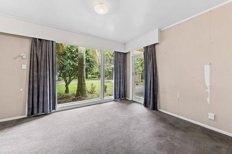 Photo of property in 1252 Devon Road, Sentry Hill, New Plymouth, 4373