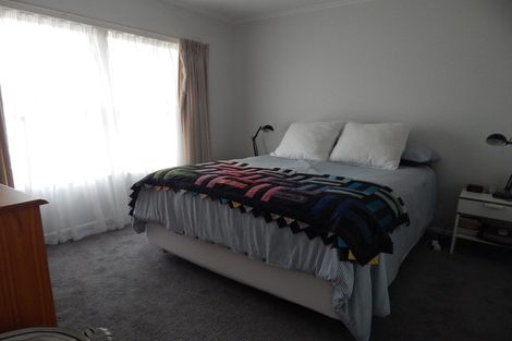 Photo of property in 3/3 Otakau Road, Milford, Auckland, 0620