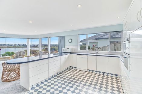 Photo of property in 10 Tytus Place, Conifer Grove, Takanini, 2112