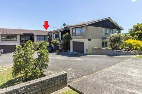 Photo of property in 3/320 Pakuranga Road, Pakuranga Heights, Auckland, 2010