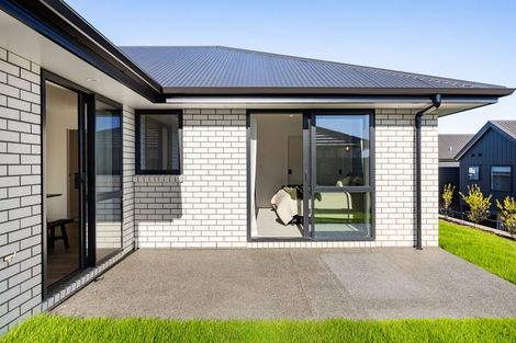 Photo of property in 10 Celeste Terrace, Peacocke, Hamilton, 3206