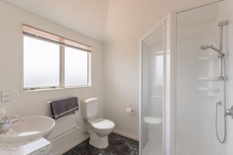 Photo of property in 27 Millennium Hill, Paraparaumu, 5032