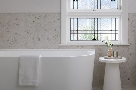 Photo of property in 7 Hackthorne Road, Cashmere, Christchurch, 8022