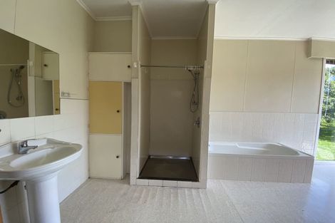 Photo of property in 14 Lincoln Road, Henderson, Auckland, 0610