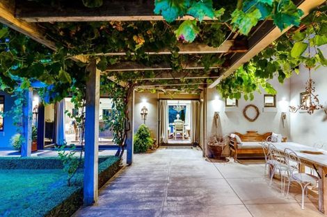 Photo of property in 99 Kent Terrace, Taradale, Napier, 4112