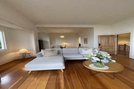 Photo of property in 21 Salamanca Road, Kelburn, Wellington, 6012