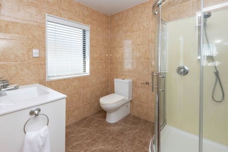 Photo of property in 386 Ormiston Road, Flat Bush, Auckland, 2019