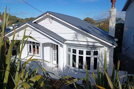 Photo of property in 24 Arawa Road, Hataitai, Wellington, 6021