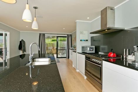 Photo of property in 81 Pemberton Avenue, Bayview, Auckland, 0629