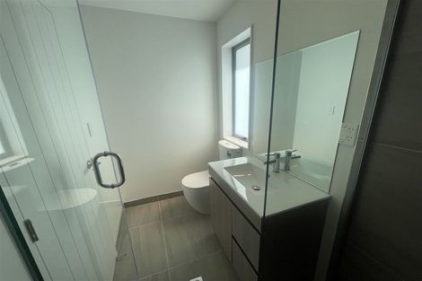 Photo of property in 11a Reid Road, New Lynn, Auckland, 0600