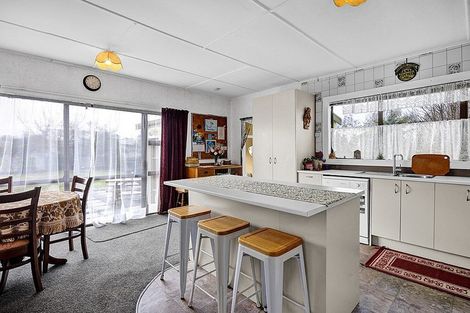 Photo of property in 70 London Street, Eltham, 4322