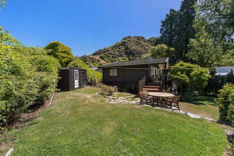 Photo of property in 23 Berkshire Street, Arrowtown, 9302