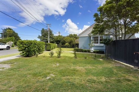 Photo of property in 1 Tyndall Street, Waiwhetu, Lower Hutt, 5010