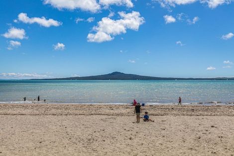 Photo of property in 1/287 Tamaki Drive, Kohimarama, Auckland, 1071