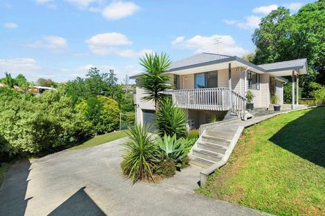 Photo of property in 57a Advene Road, Cockle Bay, Auckland, 2014