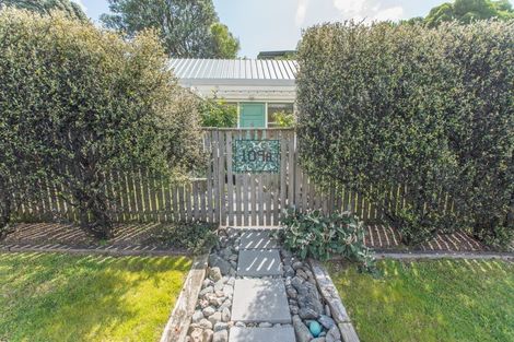 Photo of property in 109a Rosetta Road, Raumati South, Paraparaumu, 5032