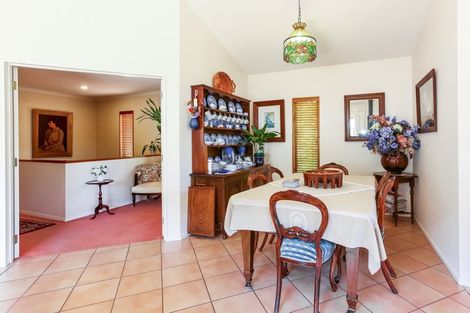 Photo of property in 131 Milton Road, Bluff Hill, Napier, 4110