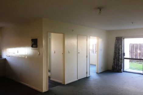 Photo of property in 2/25 Wellington Street, Papakura, 2110