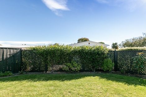 Photo of property in 2/7 Gebbie Road, Taradale, Napier, 4112