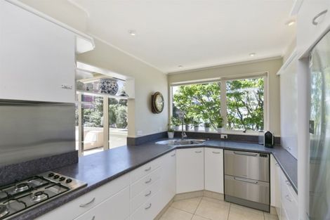 Photo of property in Highwic, 18/32 Hobson Street, Thorndon, Wellington, 6011