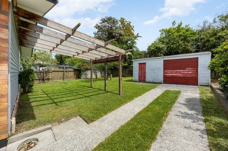 Photo of property in 22 Manapouri Place, Glenview, Hamilton, 3206