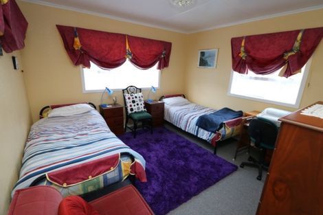 Photo of property in 28 Edinburgh Terrace, Foxton Beach, Foxton, 4815