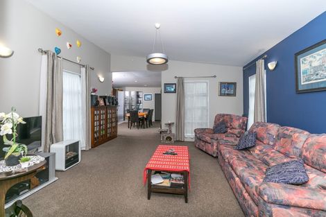 Photo of property in 4 Kirk Close, Rototuna, Hamilton, 3210