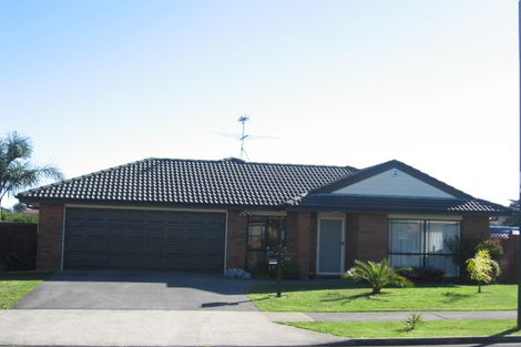 Photo of property in 42 Sandwick Drive, Weymouth, Auckland, 2103