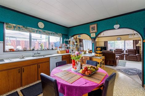 Photo of property in 117 Guy Street, Dannevirke, 4930