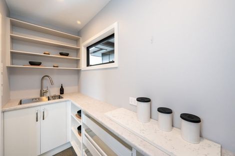 Photo of property in 60a Napier Road, Havelock North, 4130