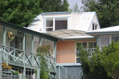 Photo of property in 1/6 Lyons Avenue, Murrays Bay, Auckland, 0630