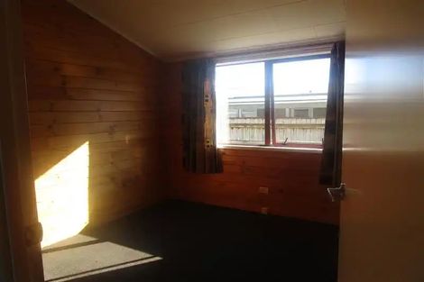 Photo of property in 120 Limbrick Street, Terrace End, Palmerston North, 4410