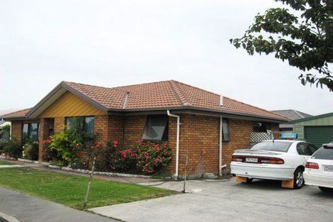 Photo of property in 1 Bayside Lane, Bromley, Christchurch, 8062
