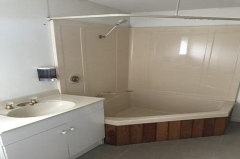 Photo of property in 12 Pinewood Avenue, North New Brighton, Christchurch, 8083