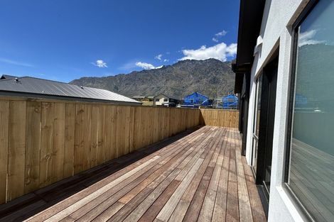 Photo of property in 41 Forage Road, Jacks Point, 9371