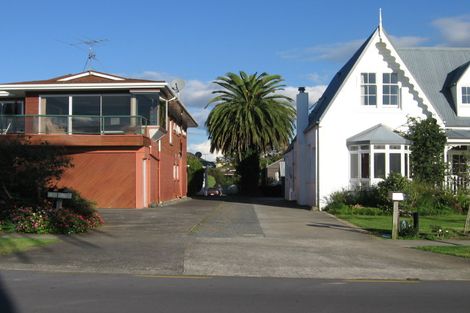 Photo of property in 50 Takutai Avenue, Half Moon Bay, Auckland, 2012