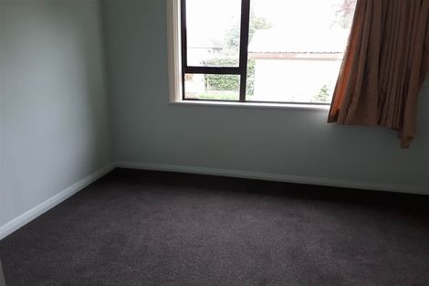 Photo of property in 5 Piko Crescent, Riccarton, Christchurch, 8041