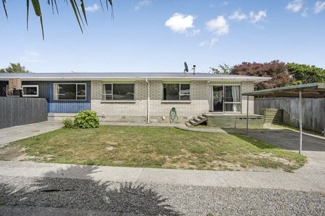 Photo of property in 13a Berkeley Road, Wainuiomata, Lower Hutt, 5014