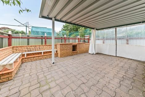 Photo of property in 5 Whakapaki Street, Urenui, 4375