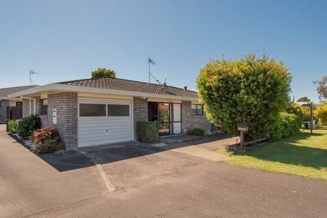 Photo of property in 1/12 Pemberton Crescent, Greerton, Tauranga, 3112
