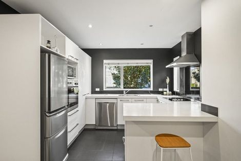 Photo of property in 70a Elizabeth Street, Riccarton, Christchurch, 8041