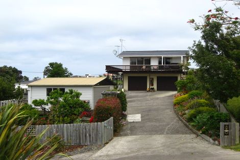 Photo of property in 87 Shakespear Road, Army Bay, Whangaparaoa, 0930