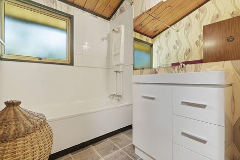 Photo of property in 9 Coulter Road, Owhata, Rotorua, 3010