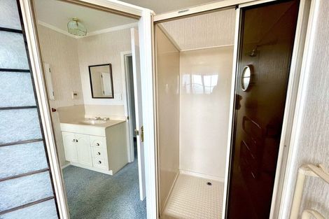 Photo of property in 56 Richards Avenue, Forrest Hill, Auckland, 0620