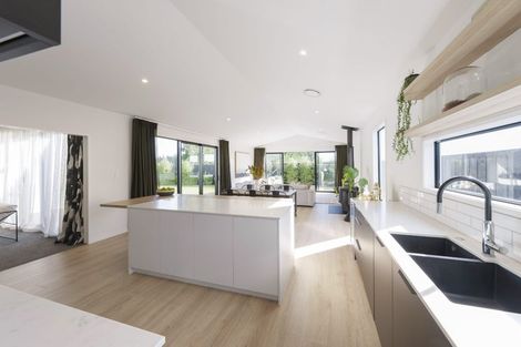 Photo of property in 105 Northmoor Boulevard, Rolleston, 7615