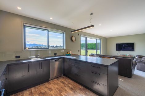 Photo of property in 877 Manapouri Te Anau Highway, Te Anau, 9679