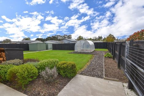 Photo of property in 16 Cross Street, Milton, 9220