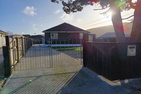 Photo of property in 35 Ruahine Street, Trentham, Upper Hutt, 5018